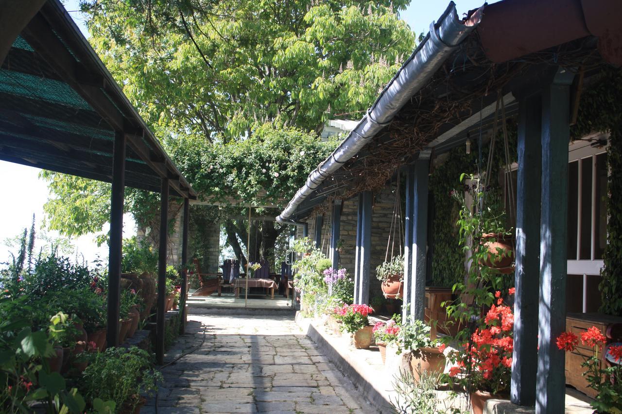 Resort Silent Trail -jilling Sanctuary Nainital